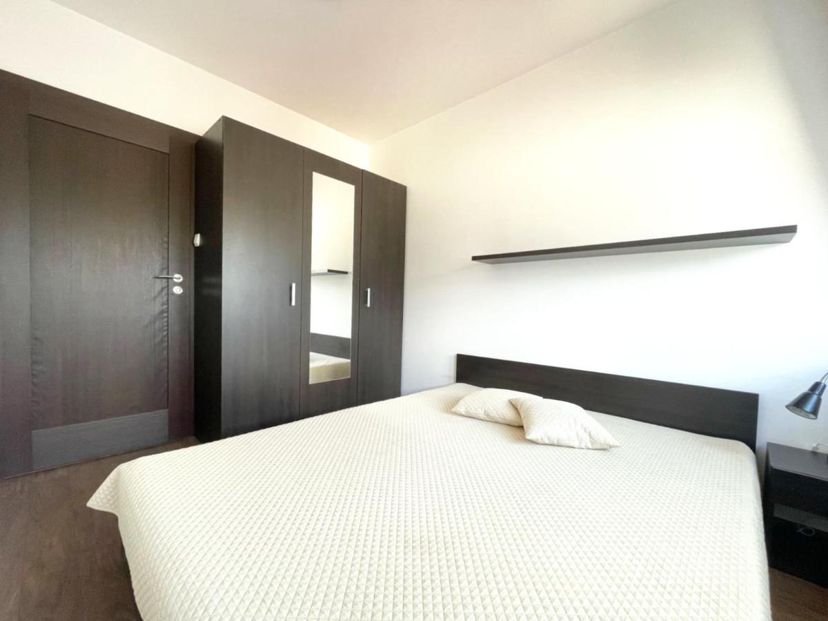 Appartamento Apartament Quiet Cracovia Esterno foto